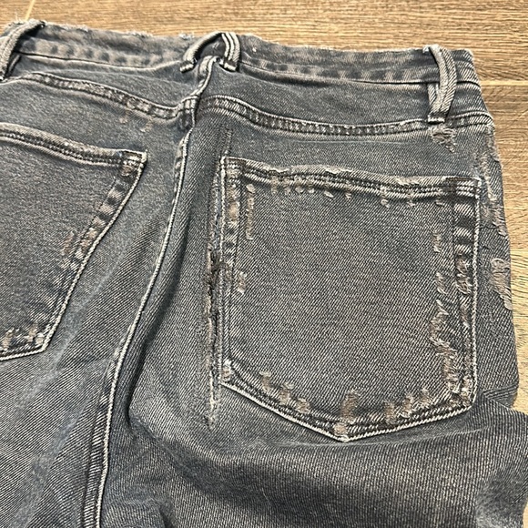 Good American straight blue jeans with frayed hem - Picture 3 of 4